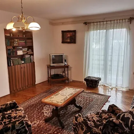 בית נופש Milica *